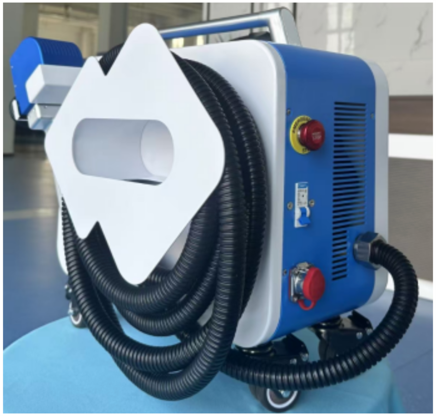 300 Watt Top-Hat Pulsed Air Cooled Fiber Laser Cleaner
